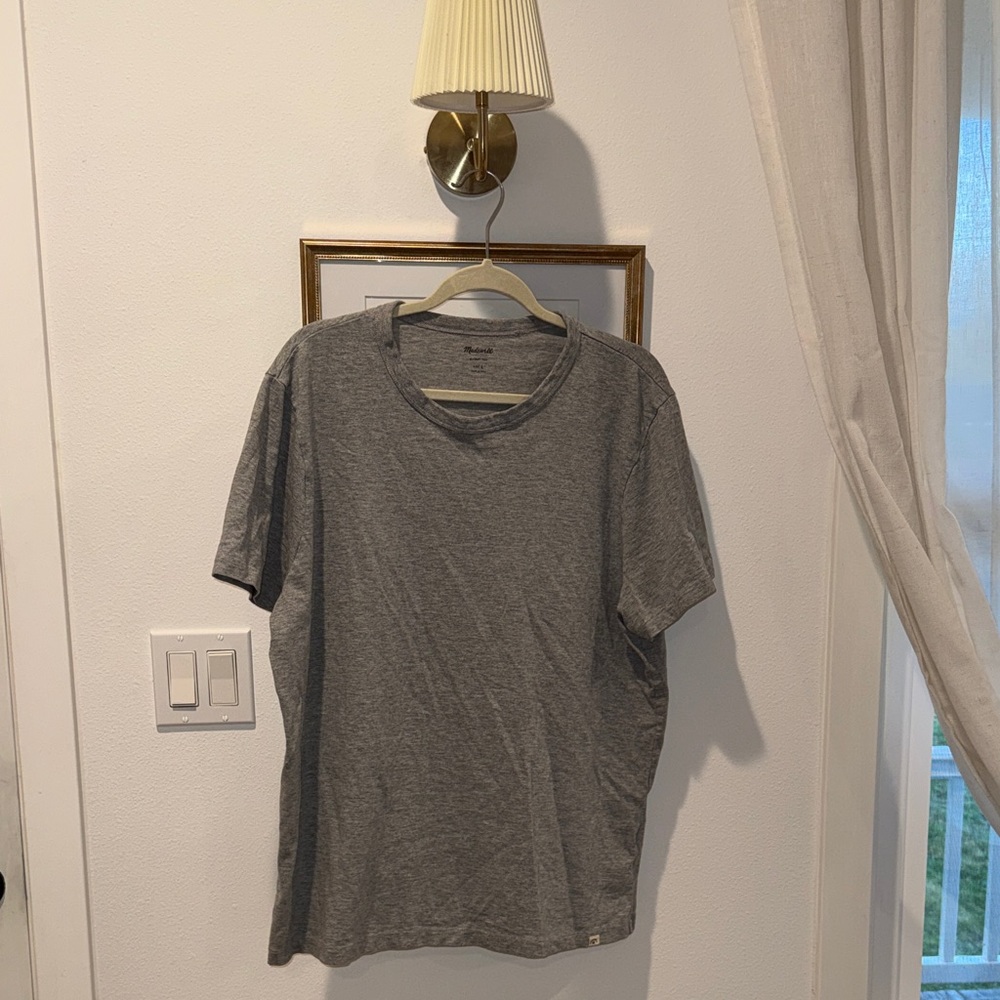 Madewell Men's Heather Gray Short Sleeve Crew Tee